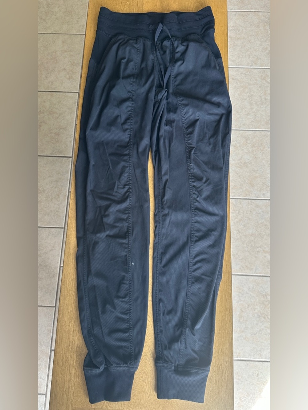 Lululemon - Dance Studio Mid-Rise Jogger 29in